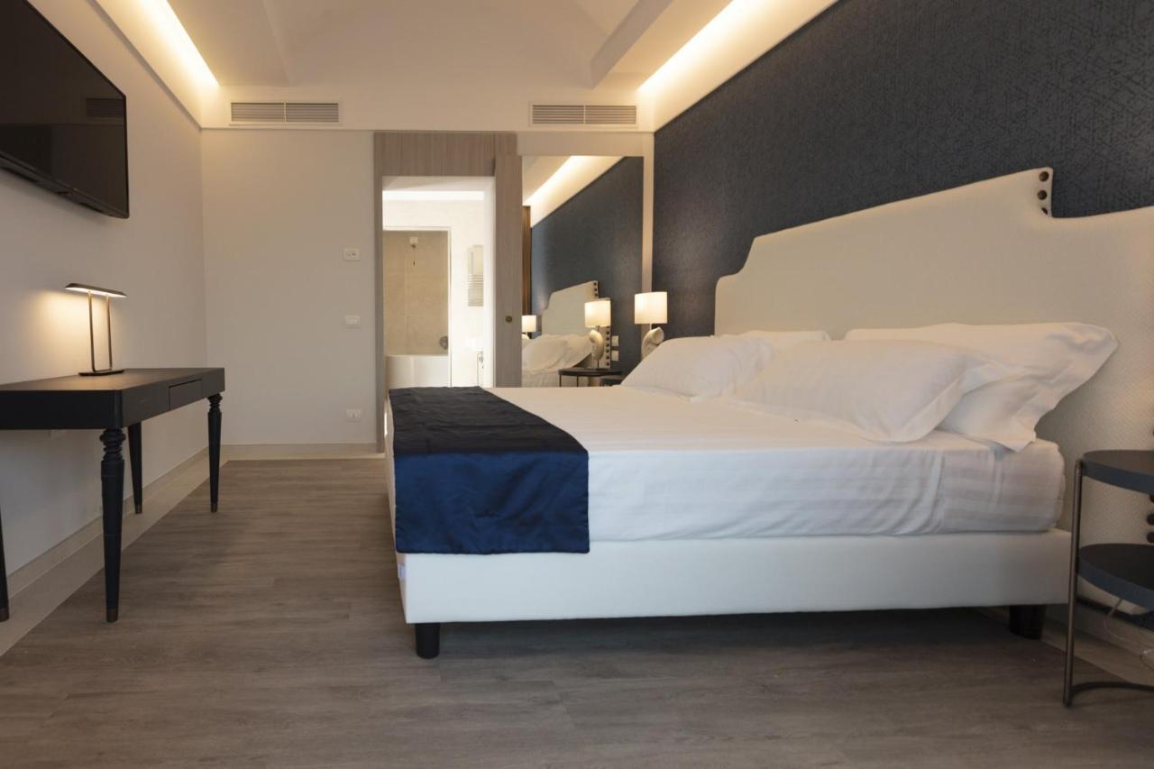 Summit Hotel Gaeta Exterior foto